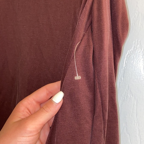 LONG SLEEVE TOP - Picture 3 of 6